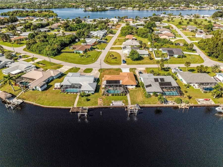 311 W Tarpon Boulevard Nw, Port Charlotte, FL 33952 - #3