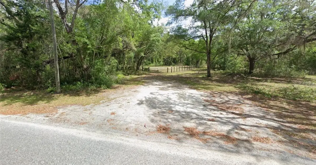 1385 NE 118th Avenue Road, Silver Springs, FL 34488 - #1