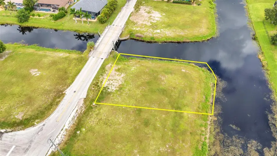 893 Rotonda Circle, Rotonda West, FL 33947 - Image #2