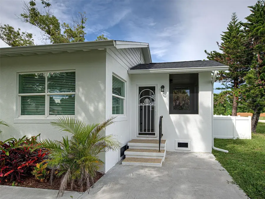 611 W Wentworth Street, Englewood, FL 34223 - Image #2