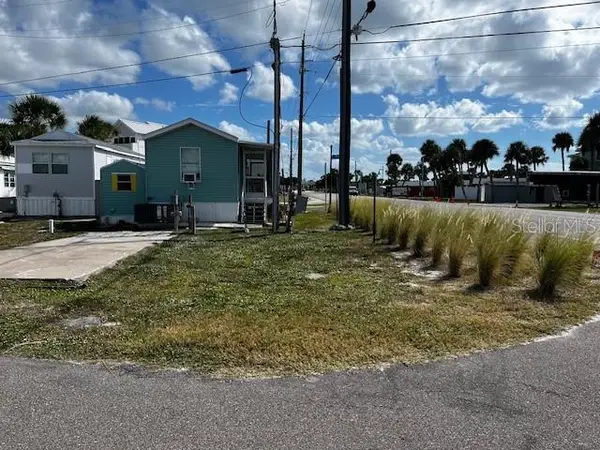 201 Bayo Street, ENGLEWOOD, FL 34223