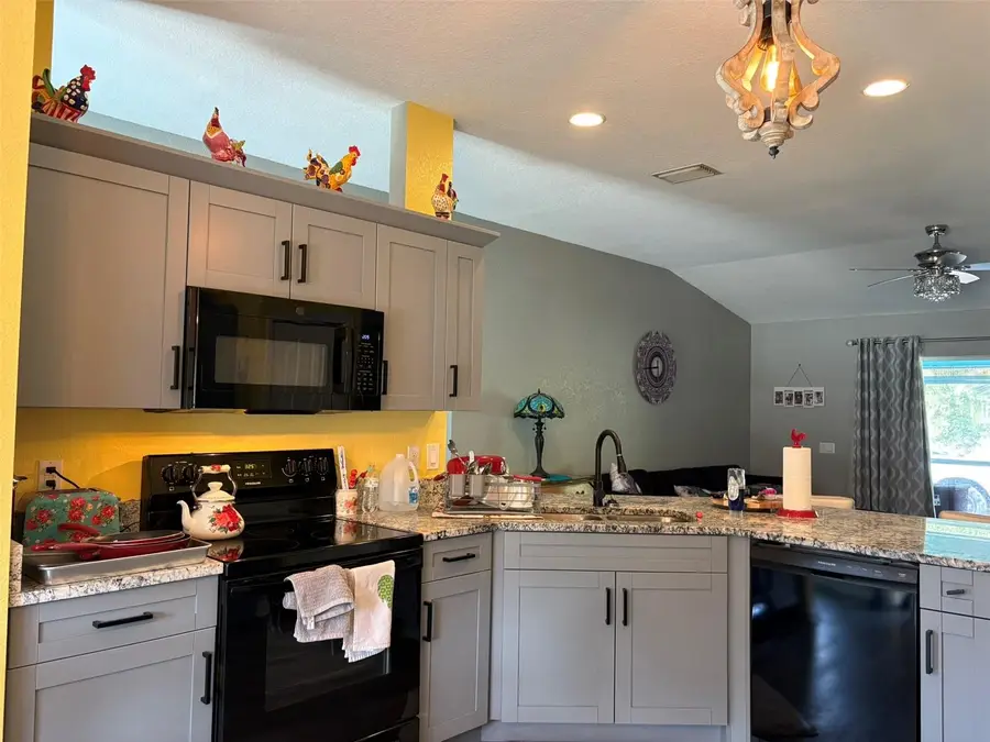 16507 Chamberlain Boulevard, Port Charlotte, FL 33954 - Image #2