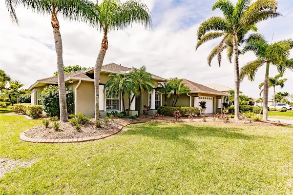 254 Rotonda Boulevard E, ROTONDA WEST, FL 33947