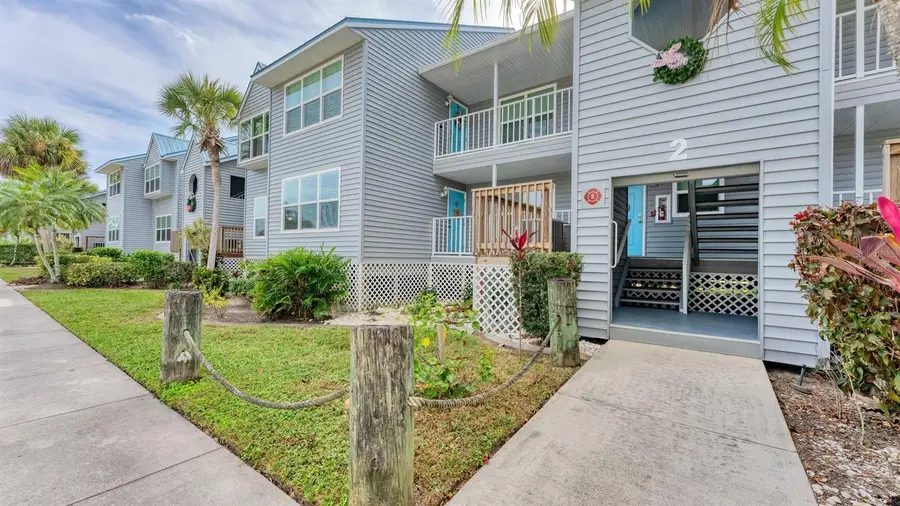 4410 Warren Avenue #203, Port Charlotte, FL 33953 - Image #2