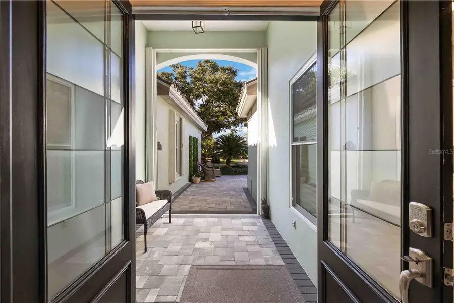 534 Cheval Drive, Venice, FL 34292 - Image #2