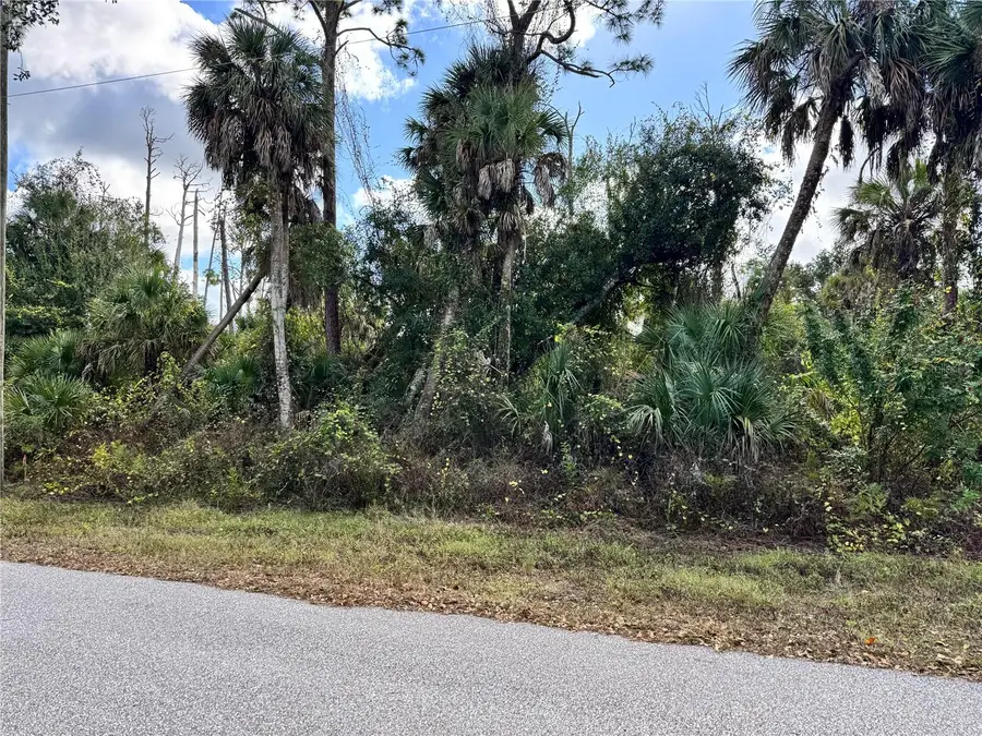 17081 Fallkirk Avenue, Port Charlotte, FL 33954 - Image #3