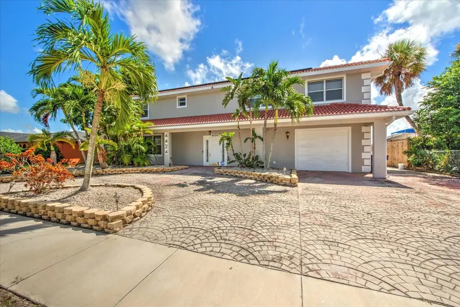 4424 N Canal Circle, North Fort Myers, FL 33903 - Image #3