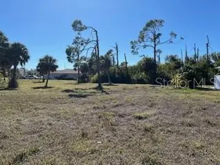 4 Tournament Road, ROTONDA WEST, FL 33947