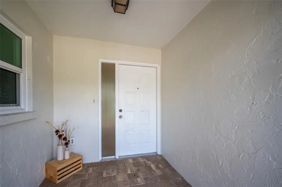 660 Linden Drive, Englewood, FL 34223 - Image #3