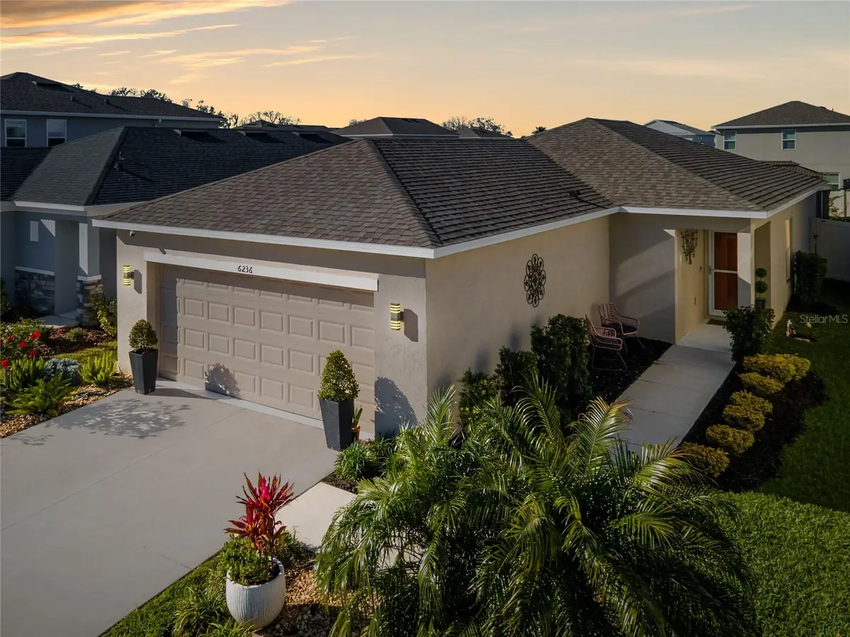 6236 Springmont Loop, Palmetto, FL 34221 - #1