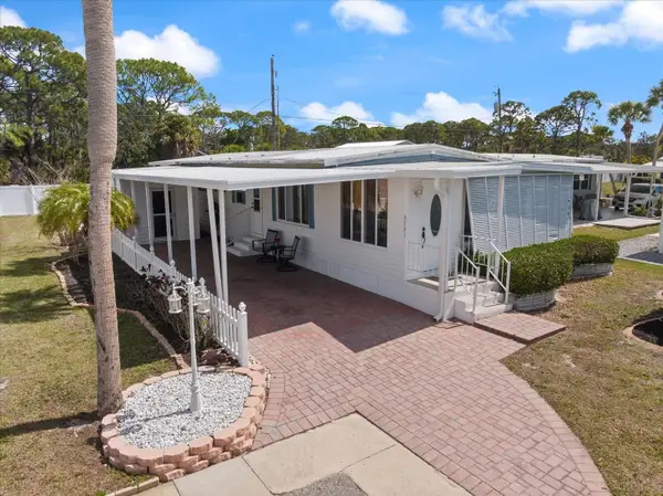 5791 Orange Blossom Road, VENICE, FL 34293