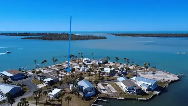 7500 Park Pointe Drive #52, ENGLEWOOD, FL 34224