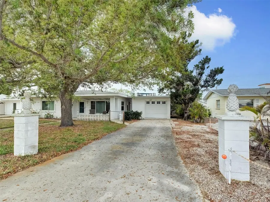 25 Hillcrest Drive, Englewood, FL 34223 - #3