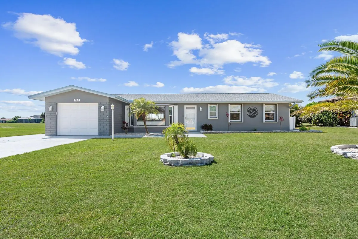 202 Caddy Road, Rotonda West, FL 33947 - #1