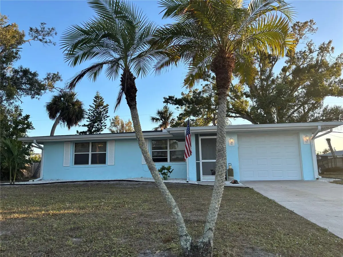 231 Lakeview Lane, Englewood, FL 34223 - #1