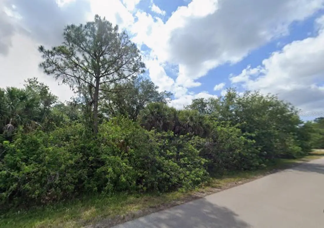 1320 Commerce St, Port Charlotte, FL 33953 - #1