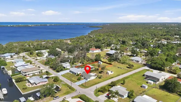 900 Stewart Street, ENGLEWOOD, FL 34223