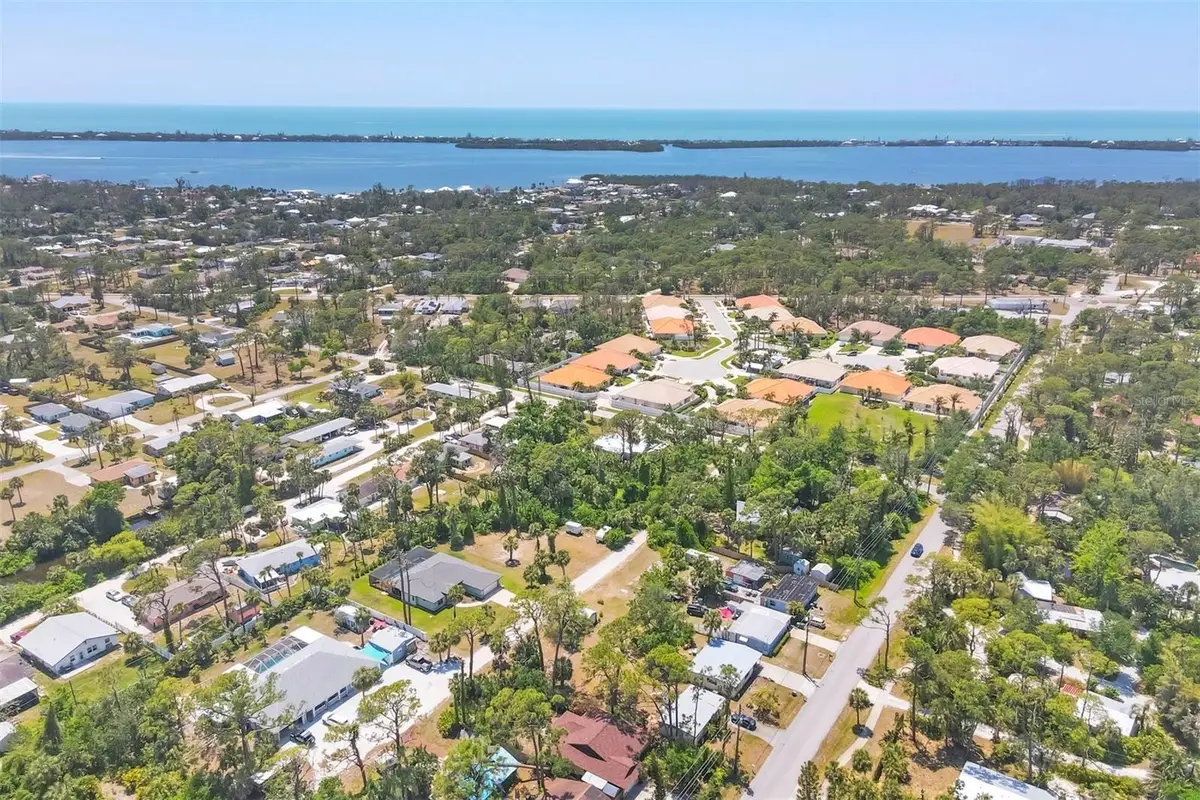 521 Artists Avenue, Englewood, FL 34223 - #1