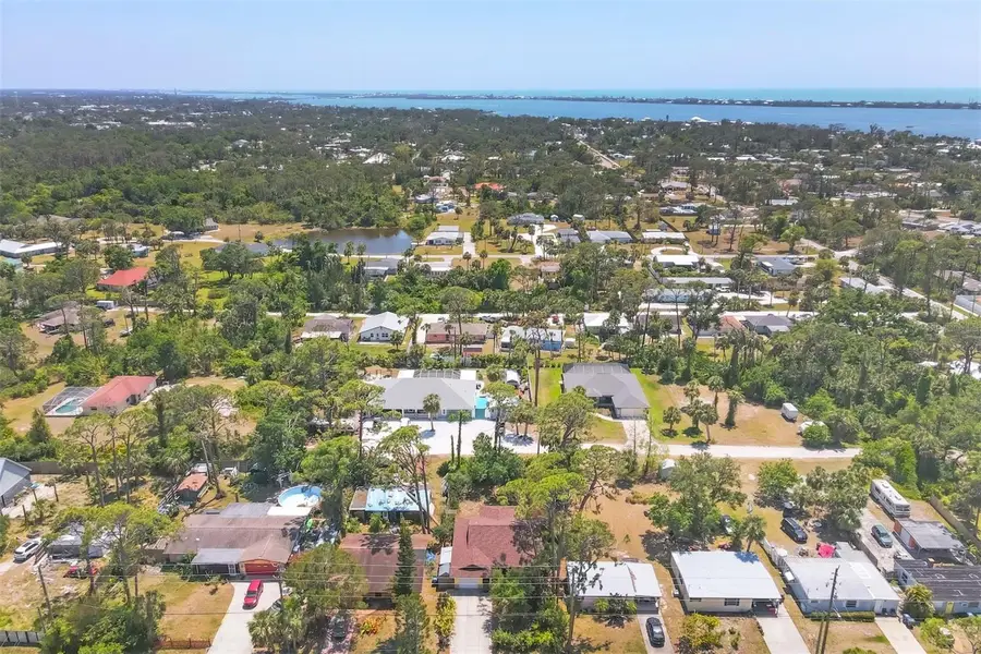 521 Artists Avenue, Englewood, FL 34223 - #3