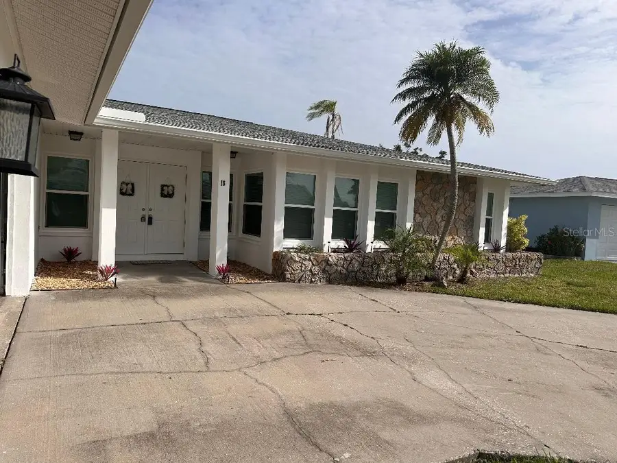 18 Golfview Court, Rotonda West, FL 33947 - #2