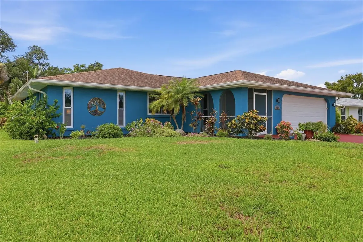383 E Wentworth Circle, Englewood, FL 34223 - #1