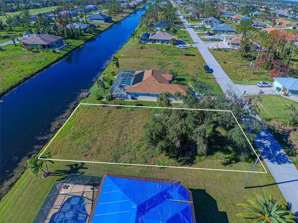 34 Pine Valley Lane, ROTONDA WEST, FL 33947