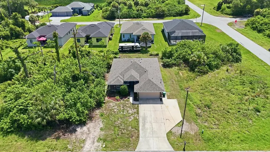149 Sesame Road W, Rotonda West, FL 33947 - #3