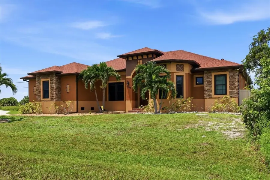 10393 Harlingen St, Port Charlotte, FL 33981 - #3
