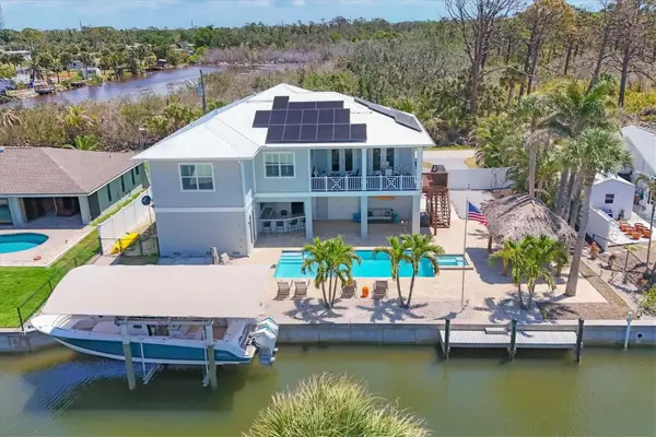 9201 Lake Drive, ENGLEWOOD, FL 34224