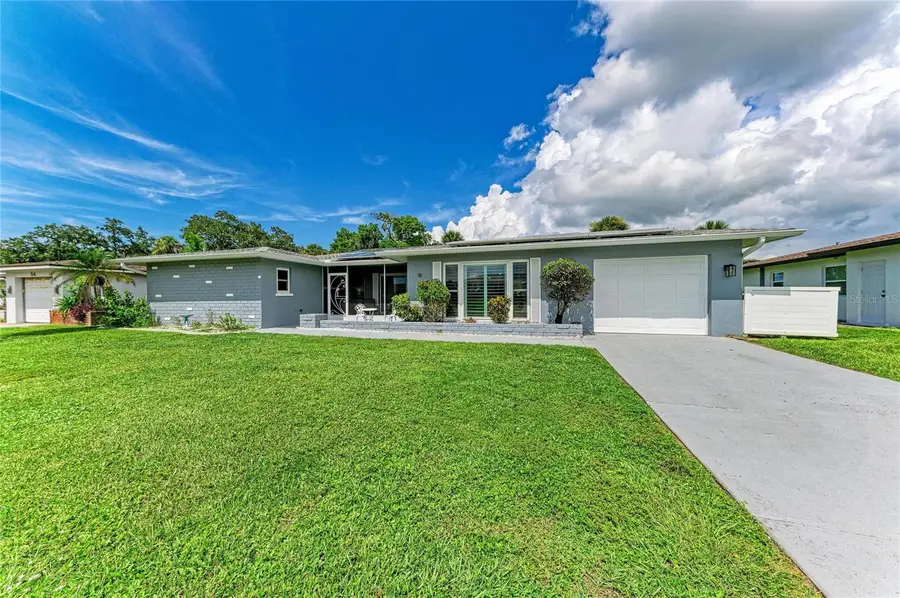 16 Oakland Hills Place, Rotonda West, FL 33947 - #2