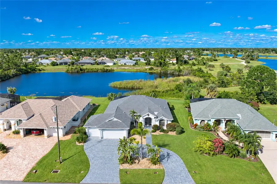 12 Sportsman Terrace, Rotonda West, FL 33947 - #2