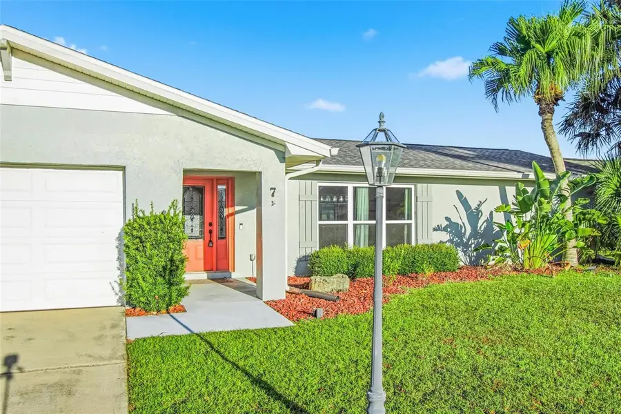 7 Clarendon Court S, Palm Coast, FL 32137 - Image #2