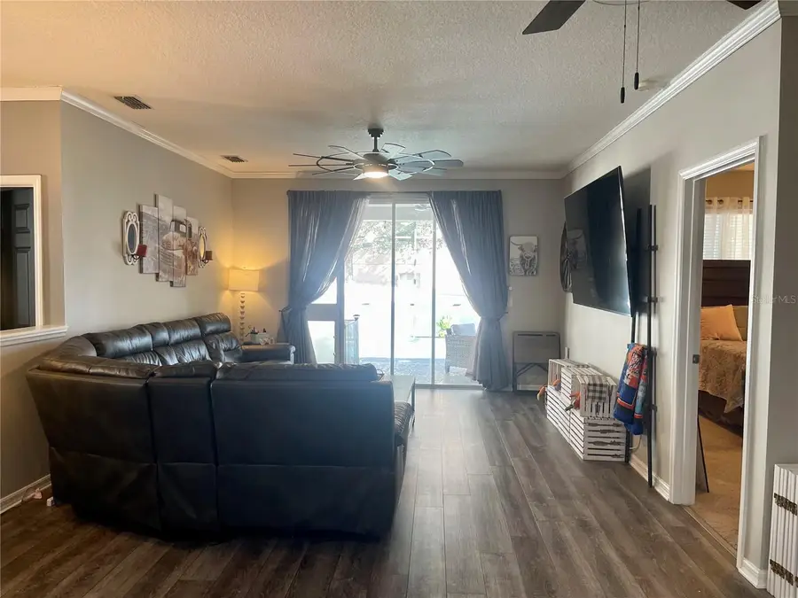 25227 Chipshot Court, Sorrento, FL 32776 - Image #3