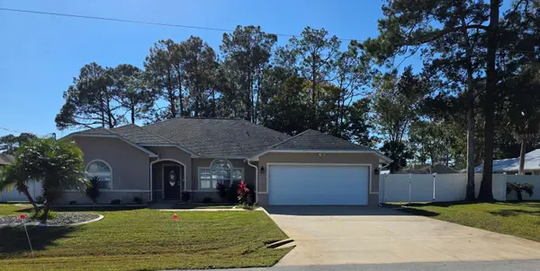 8 Bannerwood Lane, PALM COAST, FL 32137