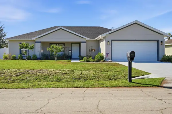 11 Eric Drive, PALM COAST, FL 32164