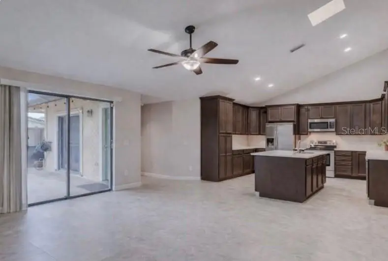 5258 Eagle Lake Drive, Palm Beach Gardens, FL 33418 - Image #3