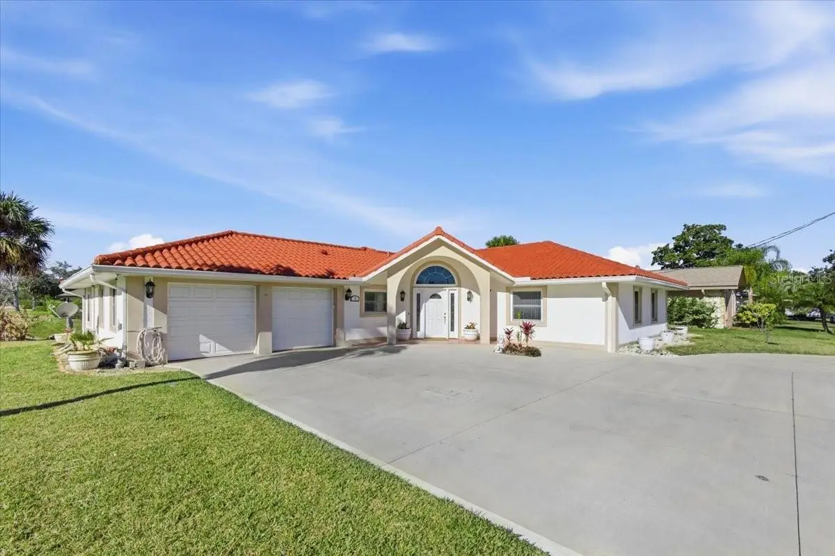 1 Coral Reef Court N, Palm Coast, FL 32137 - Image #1