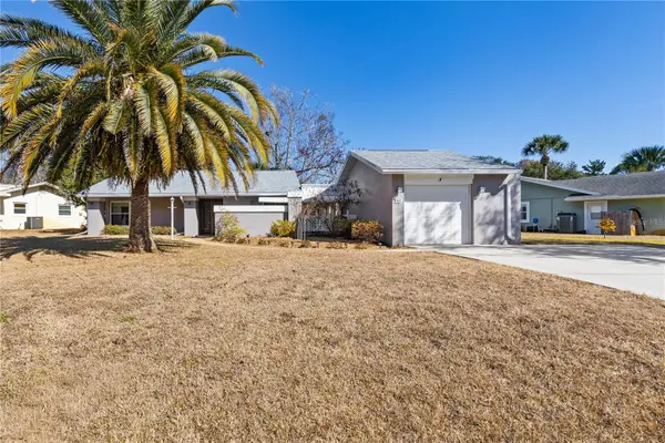 19 Cooper Lane, PALM COAST, FL 32137