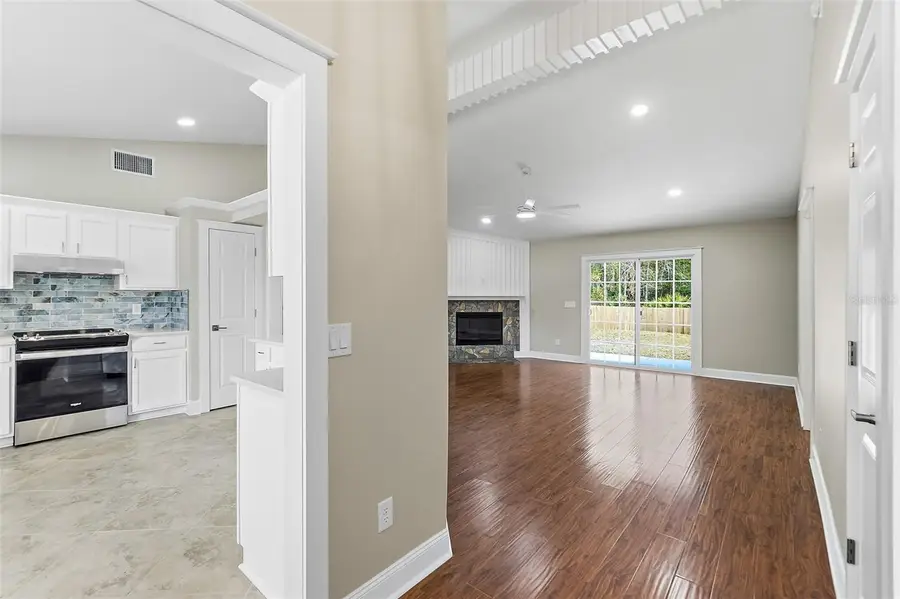 2143 Hovington Circle E, Jacksonville, FL 32246 - #3