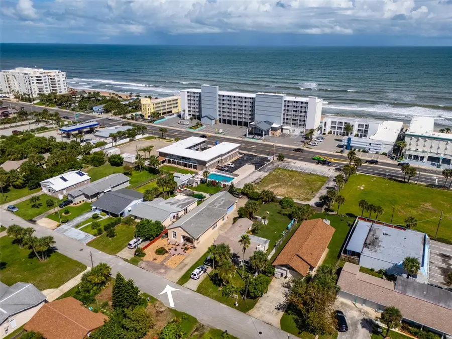 497 Grandview Avenue, Ormond Beach, FL 32176 - #2