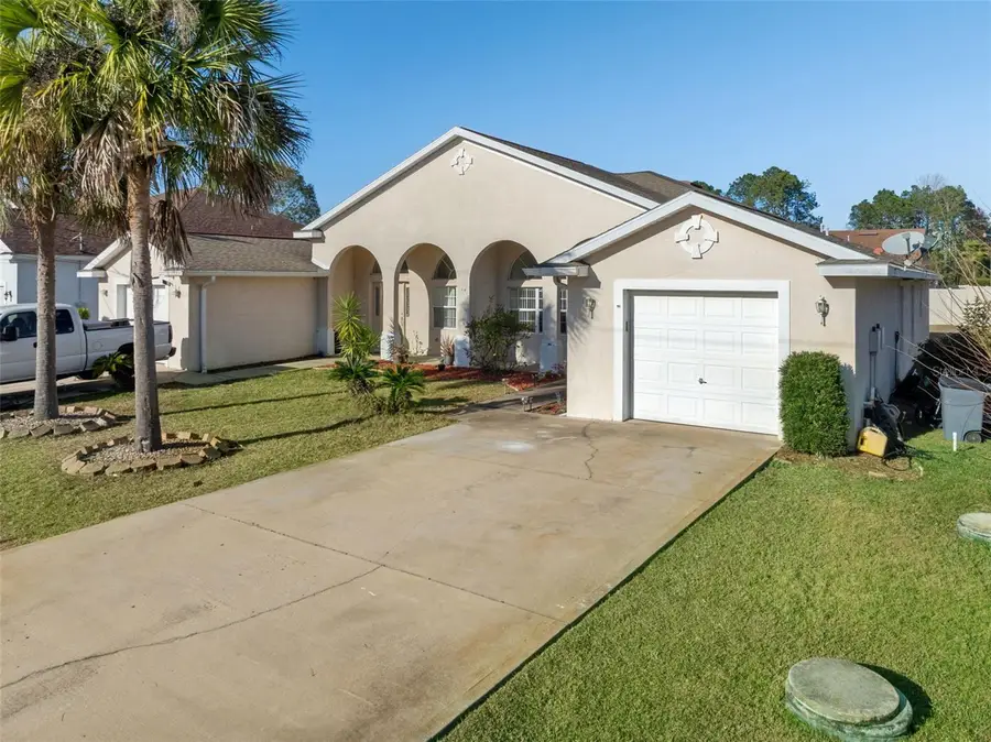 16 Buttonwood Lane, Palm Coast, FL 32137 - #2