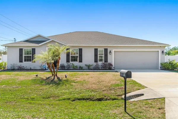 1 Frenora Lane, PALM COAST, FL 32137