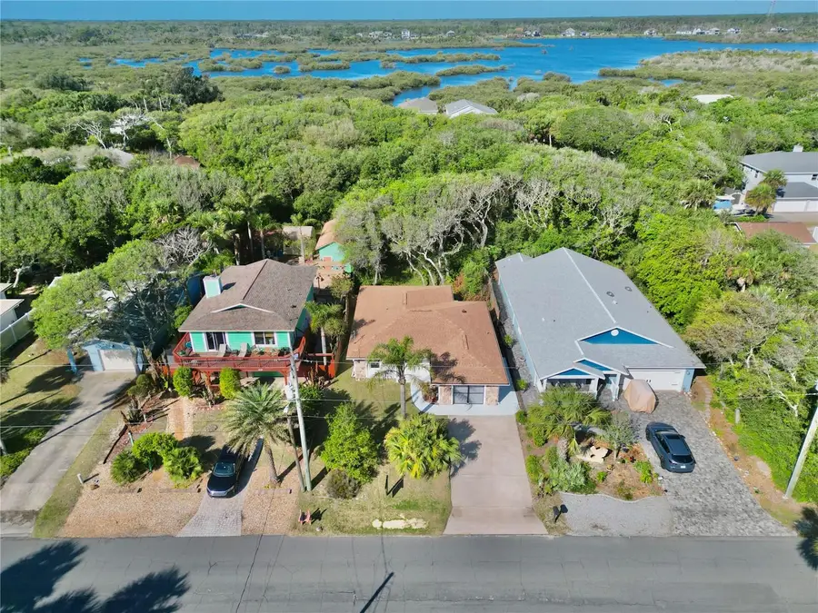 1624 S Daytona Avenue, Flagler Beach, FL 32136 - #2