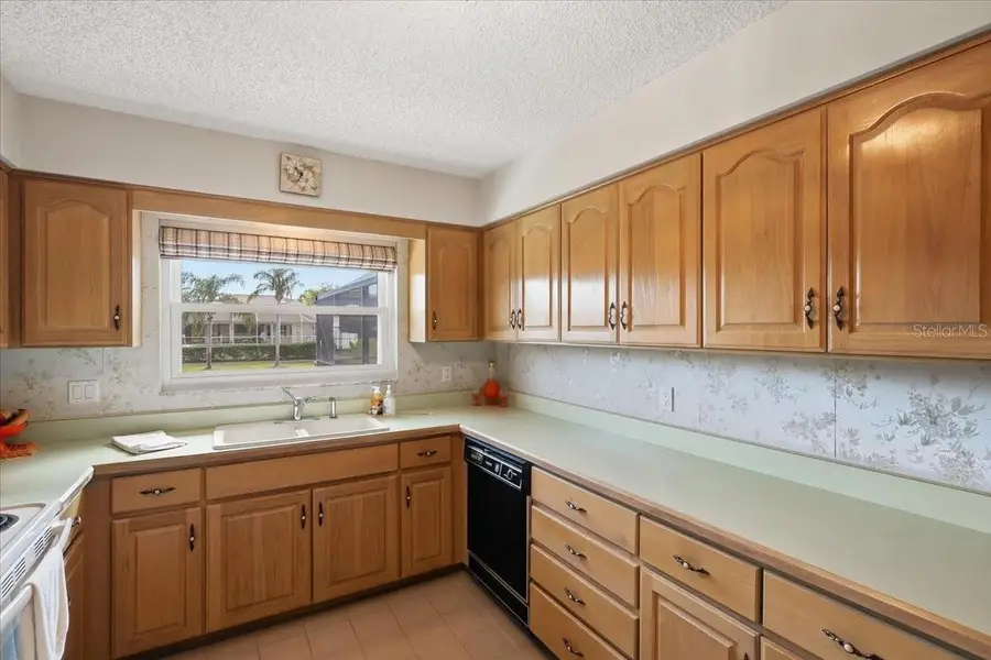 23 Christopher Court, Palm Coast, FL 32137 - #3