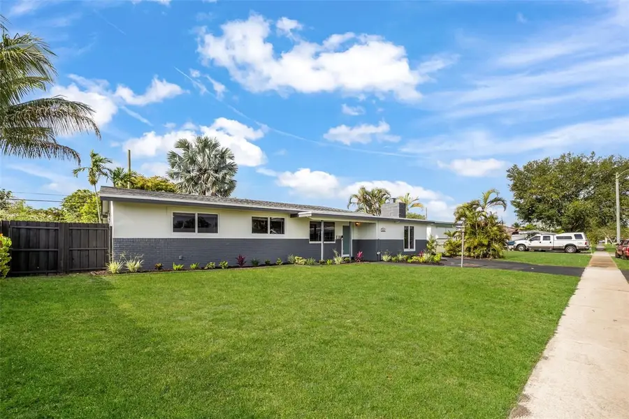 3624 SW 23rd Street, Fort Lauderdale, FL 33312 - #2