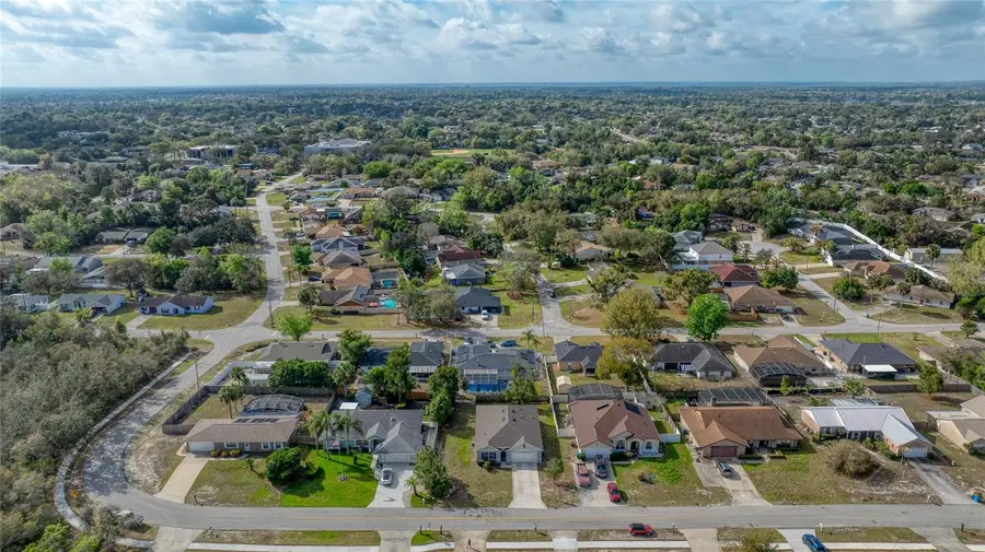 725 N Firwood Drive, Deltona, FL 32725 - #2