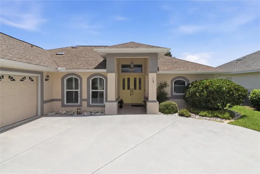 13 College Court, Palm Coast, FL 32137 - #3