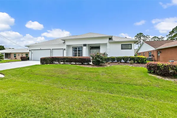 8 Eastgate Lane, PALM COAST, FL 32164