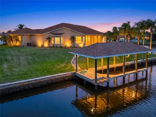20 Cedarview Court, PALM COAST, FL 32137