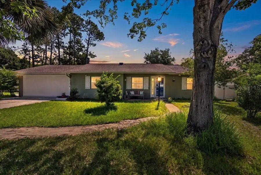 12 Bracken Lane, Palm Coast, FL 32137 - #2